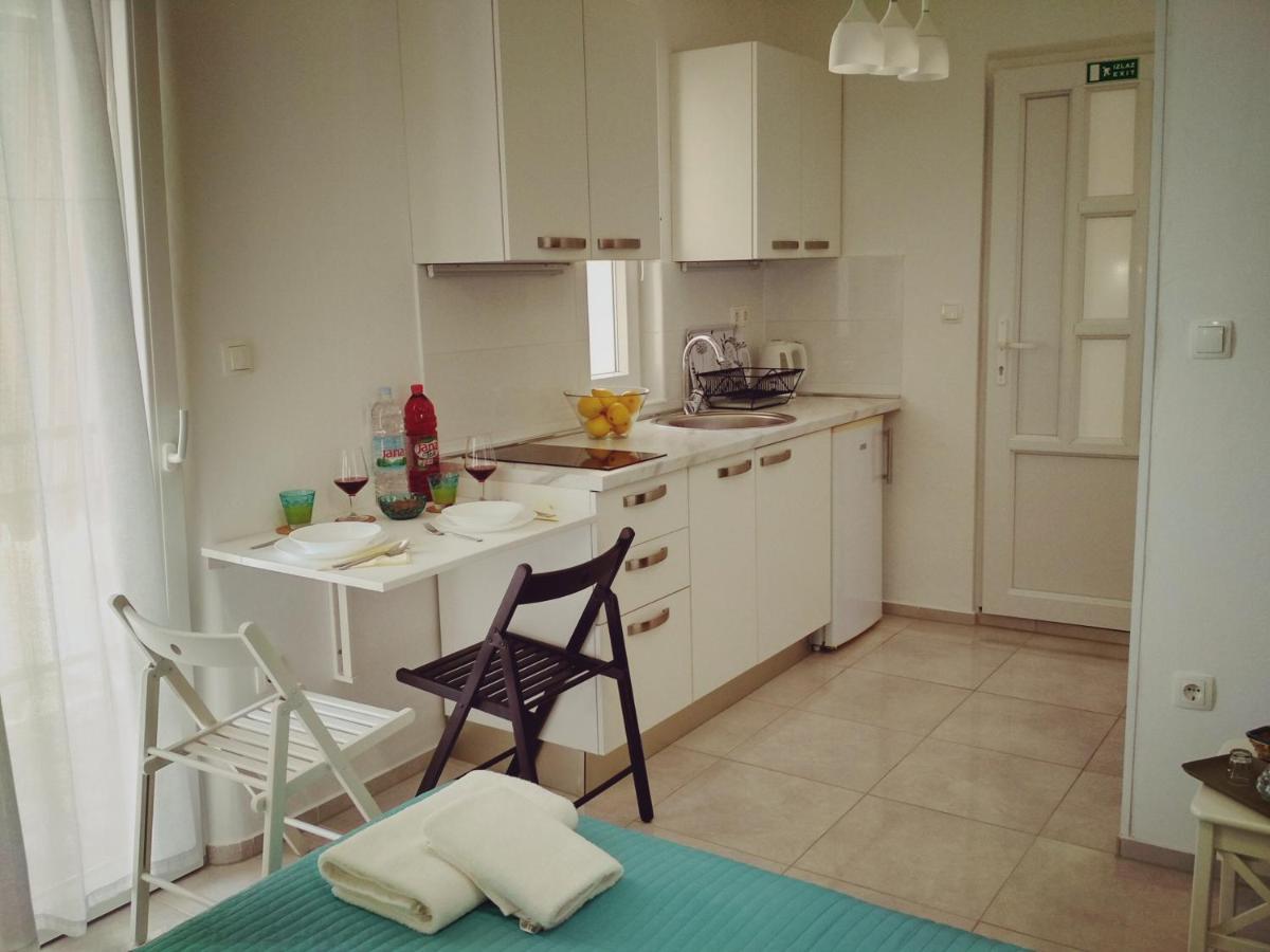 Lucija Apartment Primosten Exterior photo